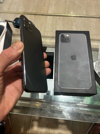 iPhone 11 Pro Max 64GB Space Gray