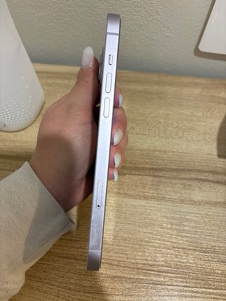 iPhone 14 Plus Apple