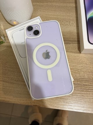 iPhone 14 Plus Apple