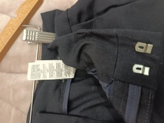 Elegantes pantalones azul marino