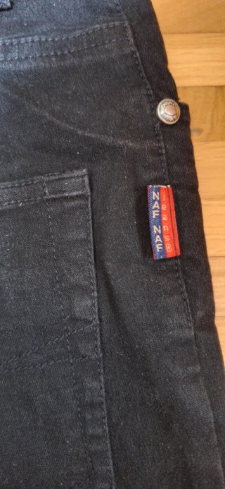 Pantalón vaquero negro