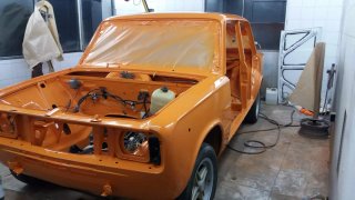 Seat 124 FL45 CARROCERÍA