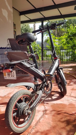 Bicicleta Eléctrica Plegable Negra