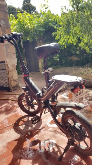 Bicicleta Eléctrica Plegable Negra