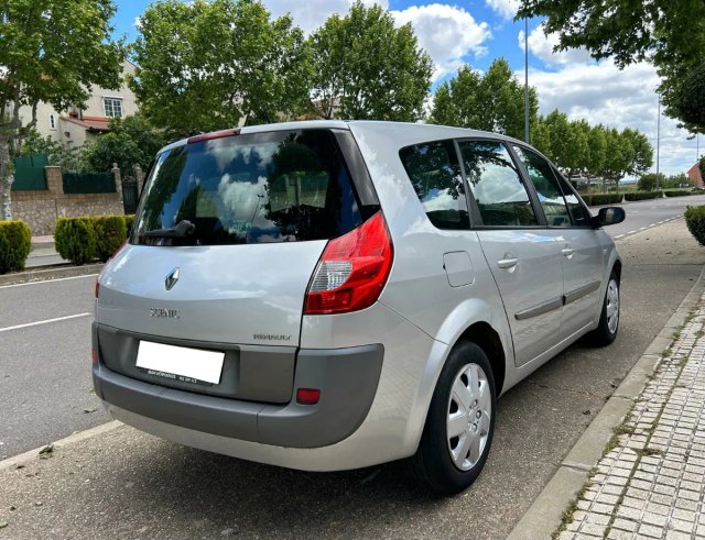 Renault Grand Scenic 2008