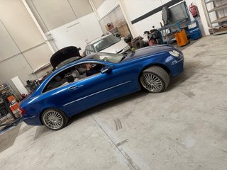 Mercedes-Benz  CLK 2003