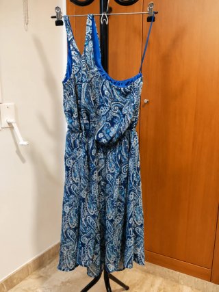 Vestido estampado paisley azul