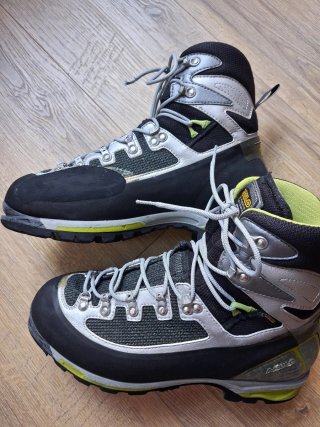 Botas Asolo 6b+ Gv Talla 44,5 - 10 UK