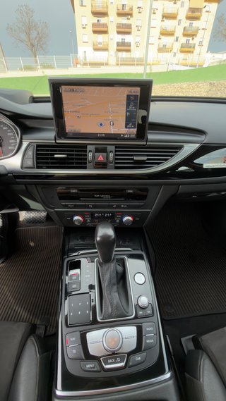 Audi A6 Allroad 2015