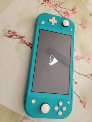 Nintendo Switch Lite Azul con 15 juegos incluidos