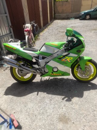 Yamaha FZR 600 Genesis 1989