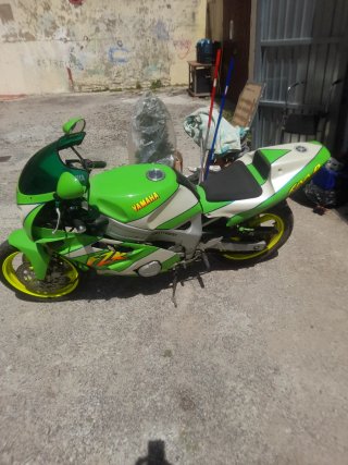 Yamaha FZR 600 Genesis 1989