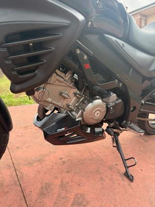 Suzuki V-Strom 650