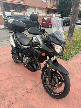 Suzuki V-Strom 650