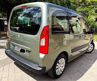 Citroen Berlingo muy cuidada