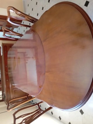 Conjunto Buffet con Espejo más Mesa y Sillas