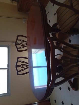 Conjunto Buffet con Espejo más Mesa y Sillas