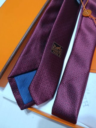 Cravatta Hermès color Bordeaux