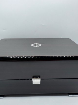 Caja Patek Philippe Negra y Beige