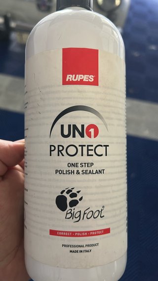 Mantenimiento náutico pulidos limpieza . Detailing