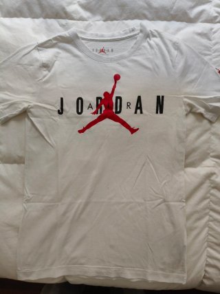Camiseta Jordan Talla M Niño