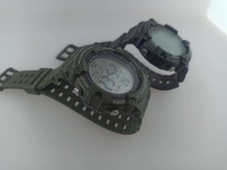 Lote 2 Orologi Casio AE-1500