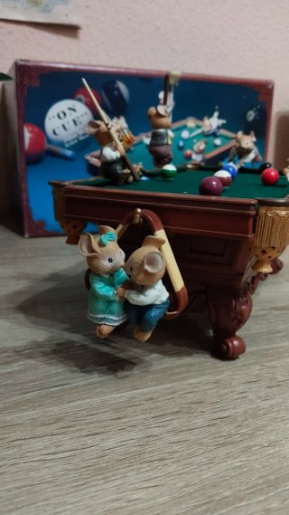 1990 ANTIGUA CAJA DE MÚSICA ENESCO BILLAR + CAJA