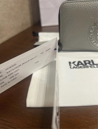Cartera Karl Lagerfeld gris piel