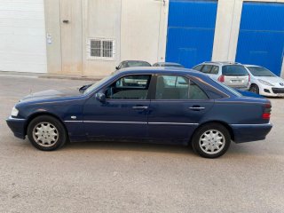 Mercedes-Benz Clase C 2000
