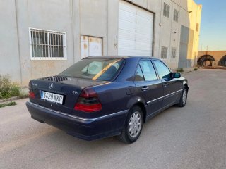 Mercedes-Benz Clase C 2000