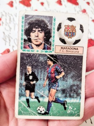 ANTIGUO CROMO MARADONA  LIGA 83/84