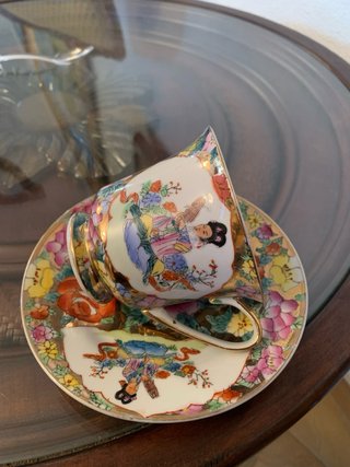 Taza de porcelana grande
