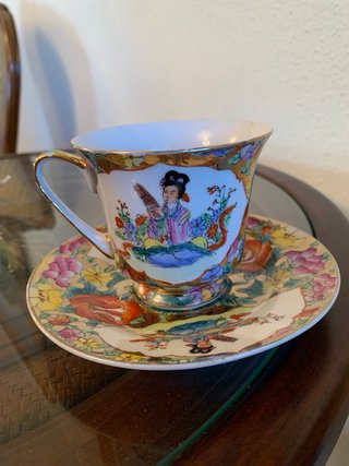 Taza de porcelana grande