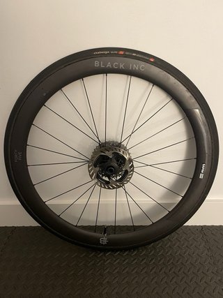 Ruedas Black Inc Forty Five