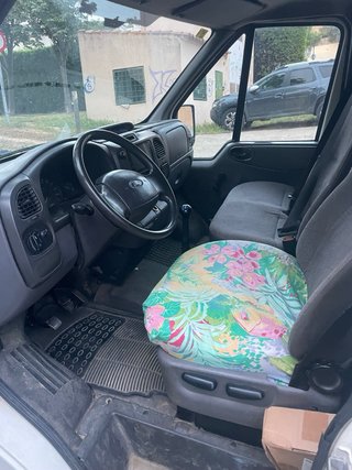 Ford E-Transit 2004