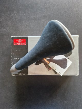Sella Gipiemme Pluma Titanio