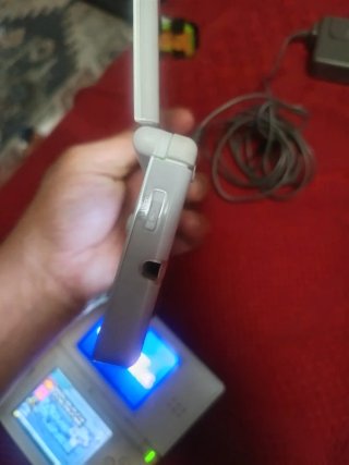 2 Nintendo DS Lite Bianche + Giochi + Caricatore
