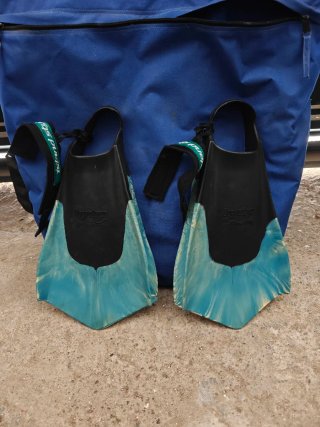 Tabla bodyboard y equipo completo