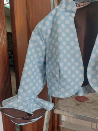 Chaqueta flamenca lunares azul y marrón