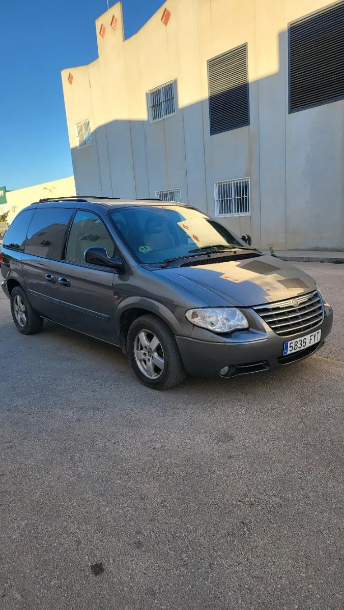 Chrysler Voyager 2008 - foto 1