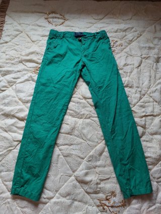 Conjunto Polo y 2 Pantalones Verdes