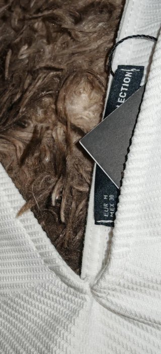 Top blanco con hebilla Carey Talla M