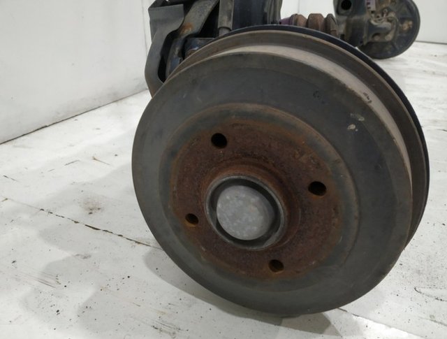 Puente trasero peugeot 208 style 503518