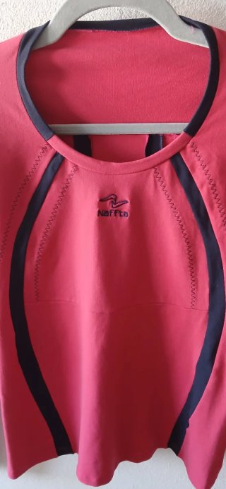 Camiseta Deportiva Naffta Manga Larga Mujer