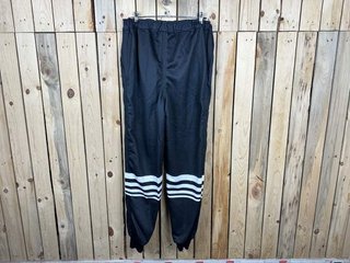 CHANDAL T-XL VINTAGE KIWI NEGRO