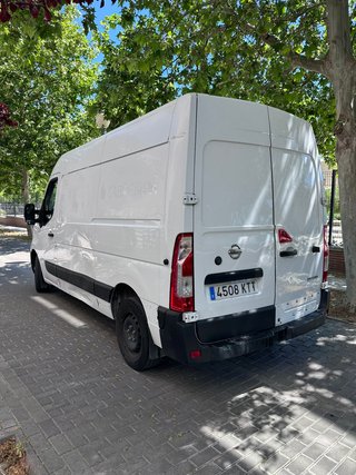 Nissan NV400 2019 — Etiqueta C — ITV 2027