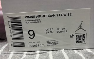 Jordan 1 Low Negro Blanco