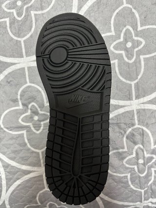 Jordan 1 Low Negro Blanco