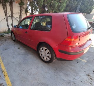 Volkswagen Golf 2004