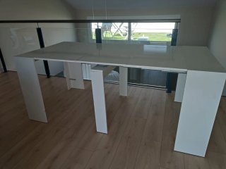 Consola extensible blanca